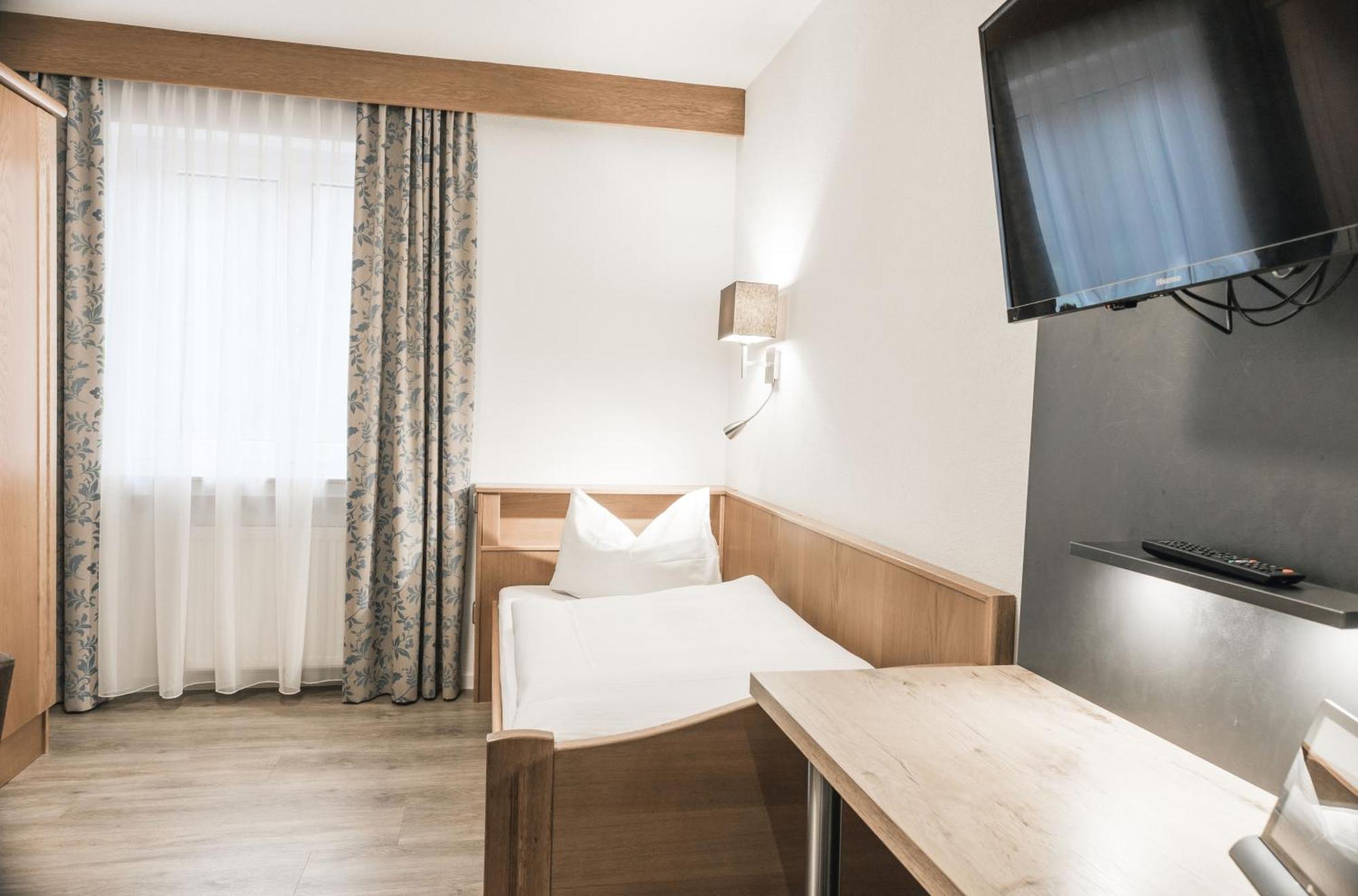 Landhotel Waldeck Fremdingen Eksteriør bilde